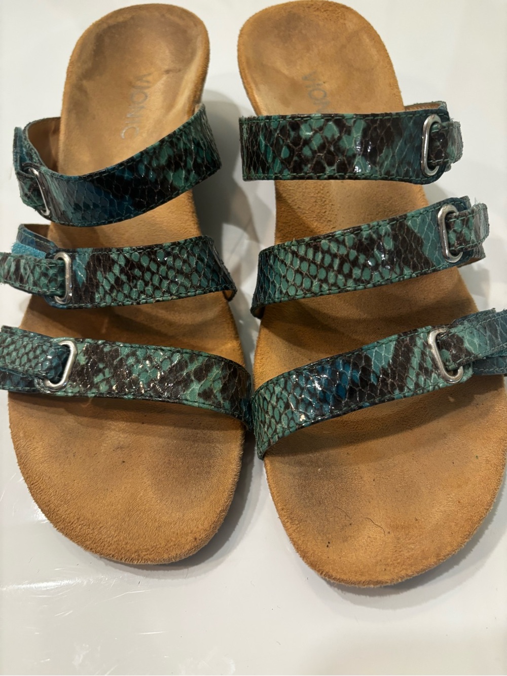 Vionic Women’s Triple-Strap Sandal in Teal Snake Print